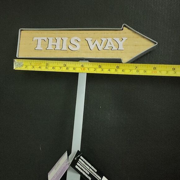 💥5/$25 SALE | BUNDLE TO SAVE | "THIS WAY" ARROW SIGN - Picture 3 of 3